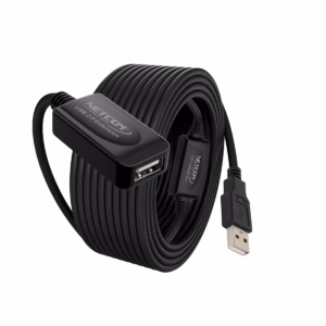 Extensión USB de 15MT Activo USB 2.0 480Mbps Netcom PE-UA0315: Lleva tu Conexión USB a 15 Metros sin Perder Señal, Cable extensor USB 2.0 activo de 15 metros Netcom PE-UA0315, mostrando el conector de entrada USB-A y el conector hembra USB-A con su booster, un producto de HD Multimedia PERU SAC.