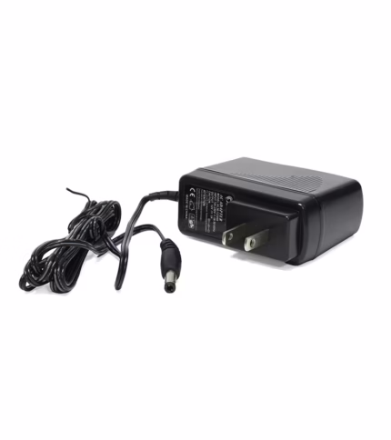 Adaptador de 12v 3A American NET GP-305-12-3L Adaptador de Voltaje Regulado de 12V 3A con Punta 5.5mm x 2.5mm American NET GP-305-(12-3)L