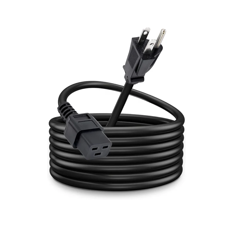 Cable de Poder C19 a Nema 5-15P Trautech Cable de Poder C19 a Enchufe Plano con toma a Tierra de 1.8 Metros a 14AWG - Trautech PE-PW0081