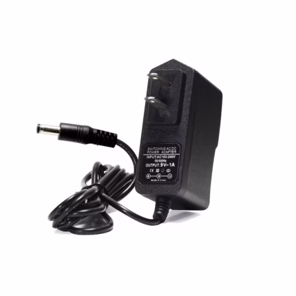 Adaptador de 9V 1A Polaridad Invertida 9V1A-DC1PI Adaptador de 9V 1A Polaridad Invertida con Cable de 1.5m, Modelo 9V1A-DC1PI, Conector Plug DC de 5.5x2.5mm