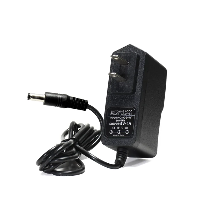Adaptador de 9V 1A Polaridad Invertida 9V1A-DC1PI Adaptador de 9V 1A Polaridad Invertida con Cable de 1.5m, Modelo 9V1A-DC1PI, Conector Plug DC de 5.5x2.5mm