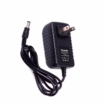 Adaptador 9V 2A con Polaridad Invertida Tronic 9V2API: Solución de alimentación especializada para dispositivos electrónicos Transformador de 9V 2A con Polaridad Inversa