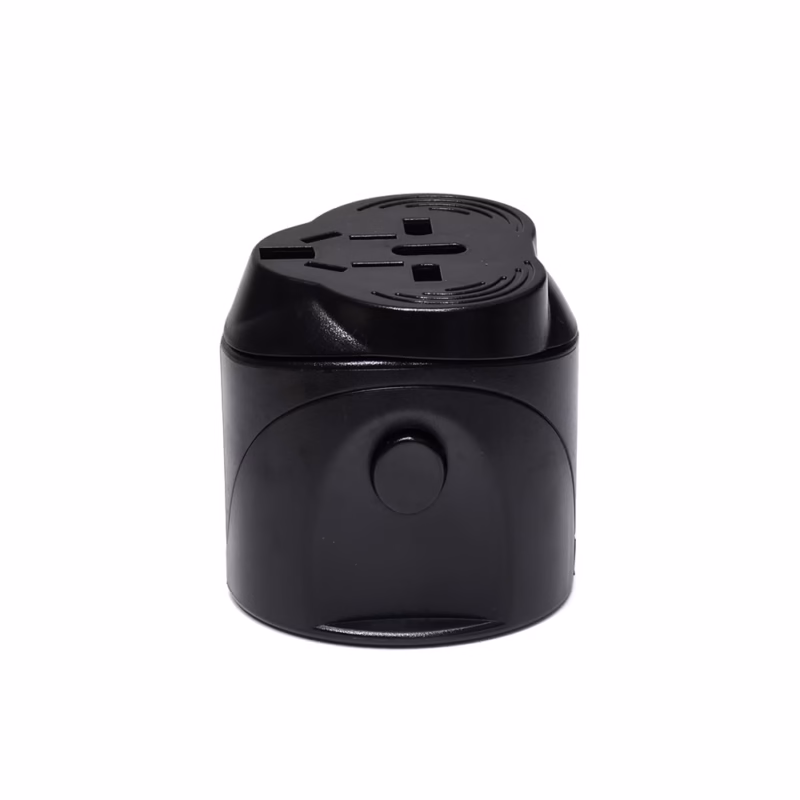 Adaptador de Viaje Universal Opalux OP UT Conexión Global en tus Manos