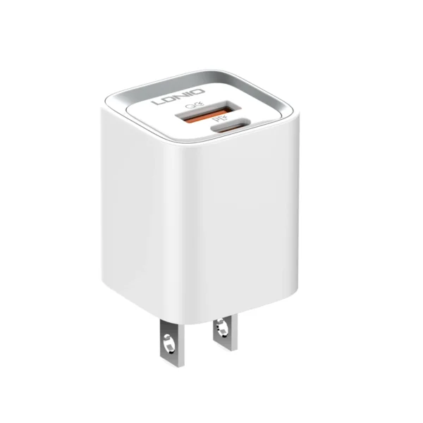 Cargador Rápido de 30W | QC3.0 | Incluye Cable USB-C a Lightning | 1 Metro | LDNIO A2317C: La Carga Rápida que Tus Dispositivos Merecen