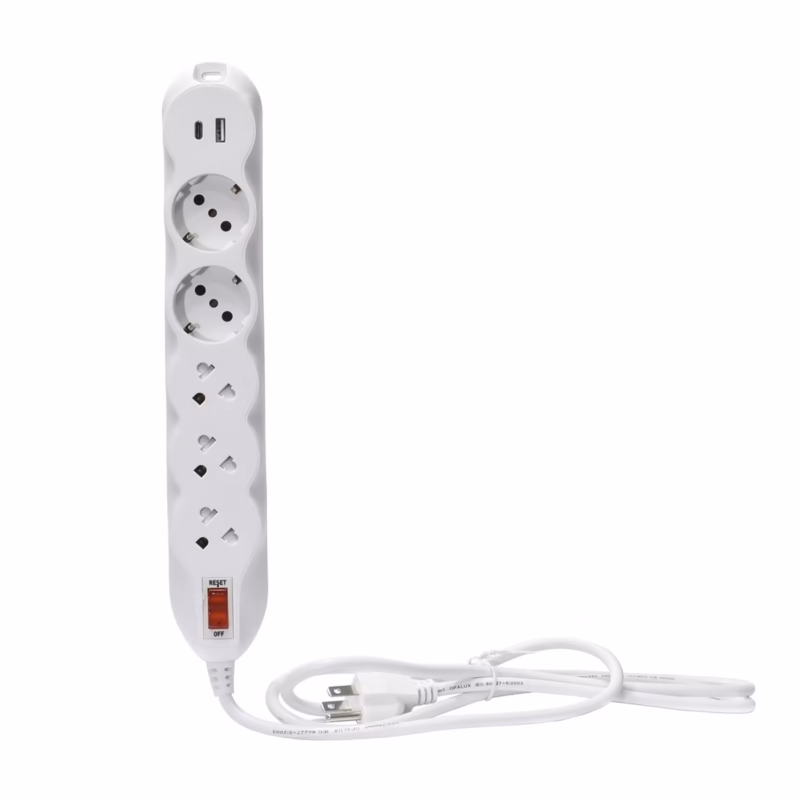 Supresor de Picos Opalux OP USB con  Tomas SchukoUniversal y USB CA Protección y Carga Total