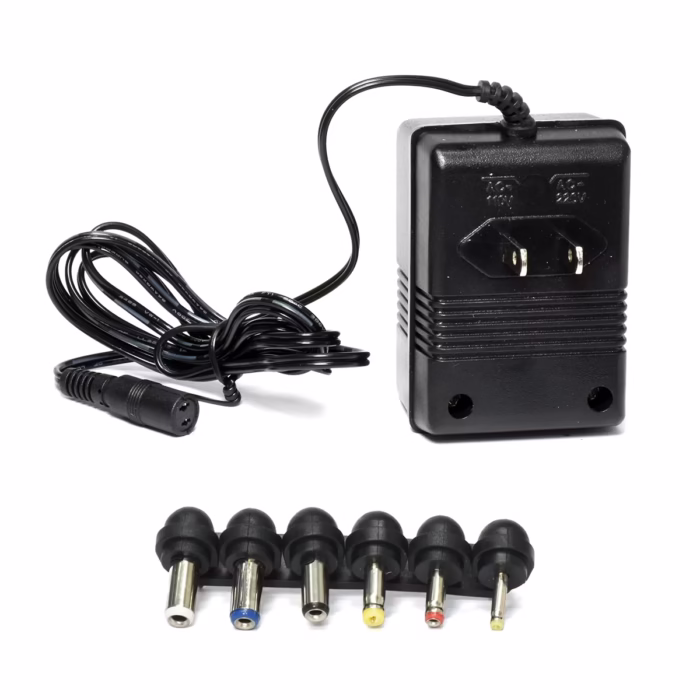 Adaptador de Voltaje Universal SANWIN LLA M Un Cargador para Múltiples Dispositivos