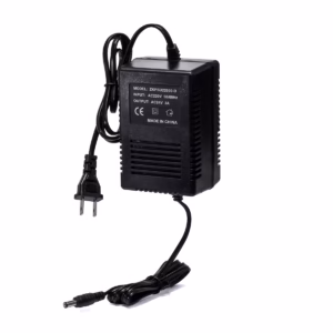 Transformador 24VAC 3A para Cámaras PTZ ZKTeco ZKPSU22030-D: ¡Energía Confiable para tu Seguridad!
