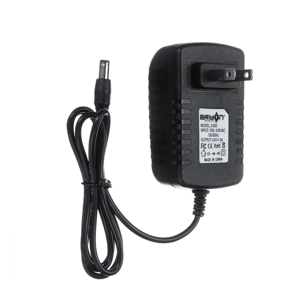 Adaptador de Voltaje 24V 3A Regulado Briyon YU-2403: ¡Potencia Estable y Confiable!, Adaptador de corriente Briyon YU-2403 de 24V 3A color negro, con su enchufe plano directo a la pared y cable con conector DC, producto de HD Multimedia.