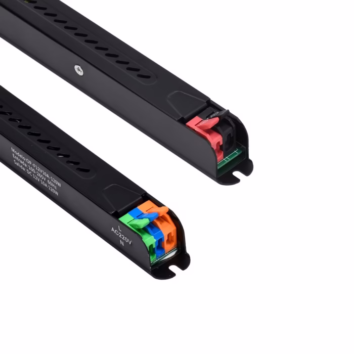 Fuente de Poder Ultra Slim V A W Opalux OP FVA W Potencia y Diseño para tus Proyectos Fuente de poder ultra delgada Opalux OP FVA W de V A con carcasa de aluminio mostrando su perfil alargado y sus terminales de conexión producto de HD Multimedia
