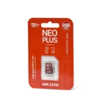 Memoria MicroSD 256GB HIKSEMI NEO Plus U3/V30/A2: ¡Velocidad y Capacidad para tus Aventuras!, Memoria MicroSDXC de 256GB HIKSEMI NEO Plus junto a su adaptador SD, producto de alta velocidad ofrecido por HD Multimedia.