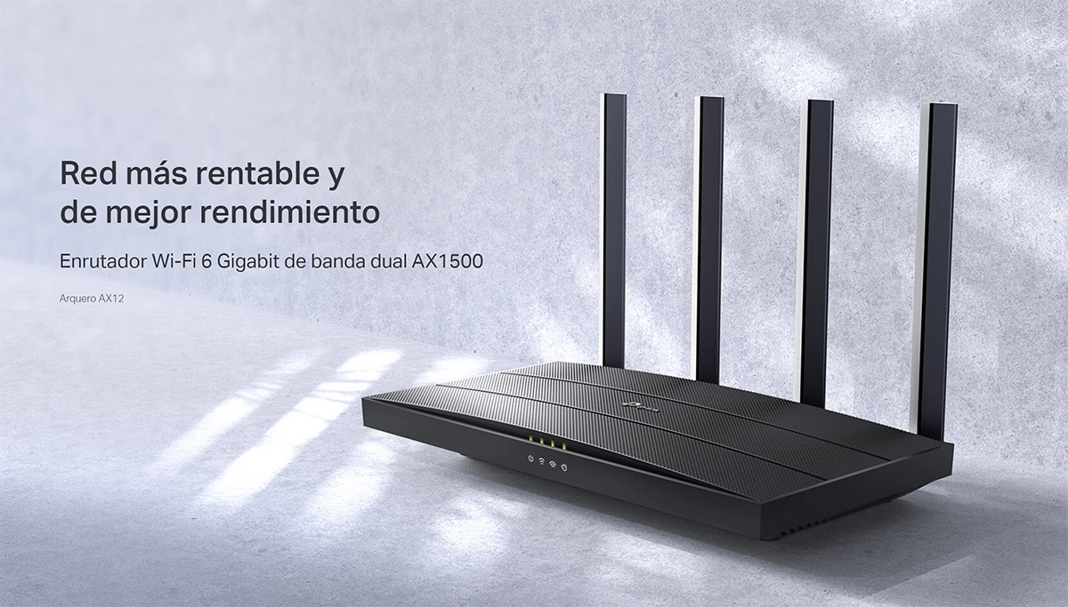 Router Wi-Fi 6 AX1500 Gigabit TP-Link Archer AX12: ¡La Nueva Generación de Wi-Fi para tu Hogar!, Router Wi-Fi 6 TP-Link Archer AX12 de color negro con sus cuatro antenas desplegadas, un dispositivo de red de alta velocidad para el hogar de HD Multimedia.