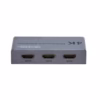 Splitter HDMI x KHz con Extractor de Audio NETCOM PE EL Duplica y Extrae Splitter HDMI x con extractor de audio NETCOM PE EL de metal negro mostrando su puerto de entrada HDMI y sus salidas HDMI óptica y mm producto de HD Multimedia