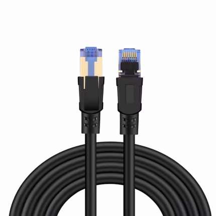 Cable Patch Cord Cat8 de 3 Metros Delcom DL-ML0803: Libera la Verdadera Velocidad de tu Red, Cable de red Cat8 S/FTP de 3 metros Delcom DL-ML0803 color negro, mostrando sus robustos conectores RJ45 blindados de alto rendimiento, producto de HD Multimedia PERU SAC.