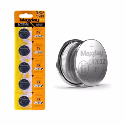Blíster de 5 unidades de pilas de litio MaxDay CR2032 de 3V, mostrando las pilas de botón plateadas en su empaque, un producto esencial de HD Multimedia PERU SAC., Pila CR2032 3V Lithium MaxDay MD-CR2032