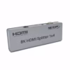 Splitter HDMI x K Hz  KHz Version  NETCOM PE SH Lleva tu Señal K a  Pantallas a la Vez Divisor HDMI K x Splitter HDMI x profesional Netcom PE SH de metal color gris mostrando su único puerto de entrada y sus cuatro puertos de salida para video K producto de HD Multimedia PERU SAC