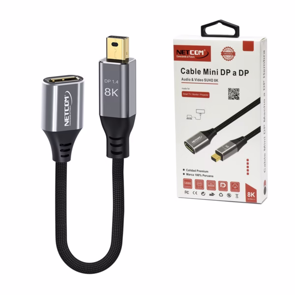 Adaptador Mini DisplayPort a DisplayPort 8K@60HZ NETCOM PE-AD0187: Desata la Máxima Calidad de tu MacBook o Surface, Adaptador premium Mini DisplayPort a DisplayPort 1.4 Netcom PE-AD0187 enmallado, mostrando sus conectores de aluminio dorados, un producto para 8K y gaming de HD Multimedia PERU SAC.