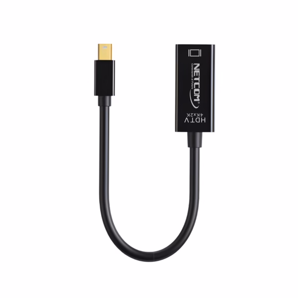 Adaptador Mini DisplayPort a HDMI 4K@60Hz NETCOM PE-DP0186: Disfruta de una Fluidez 4K Real, Adaptador activo Mini DisplayPort a HDMI 4K@60Hz Netcom PE-DP0186, mostrando su cable corto y conectores dorados para una conexión de alta calidad, producto de HD Multimedia PERU SAC.