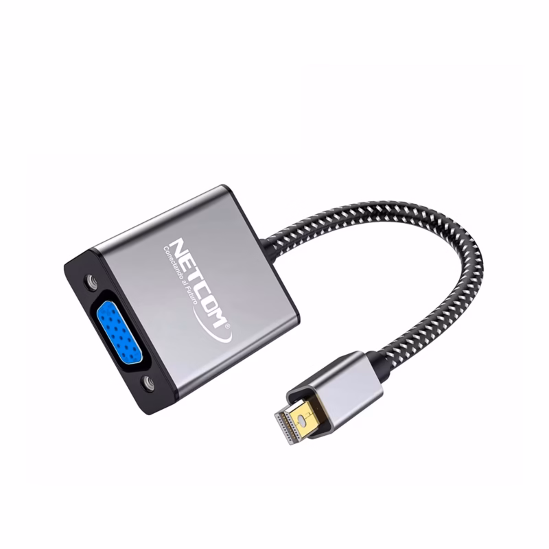 Adaptador Mini DisplayPort a VGA NETCOM PE-DP0175___01 Adaptador Mini DisplayPort a VGA NETCOM PE-DP0175: Conecta tu MacBook, Surface o Laptop a Cualquier Proyector, Adaptador premium Mini DisplayPort a VGA Netcom PE-DP0175, mostrando el cable corto enmallado, el conector Mini DP macho de aluminio y el puerto VGA hembra, un producto de HD Multimedia PERU SAC.