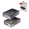 Adaptador de Audio Bluetooth Dual Receptor o Transmisor BT NETCOM PE BTM El Centro de Conectividad para tu Música Adaptador de audio Bluetooth  multifunción Netcom PE BTM mostrando sus puertos óptico coaxial RCA y USB y su anillo de luz RGB un producto de audio versátil de HD Multimedia PERU SAC