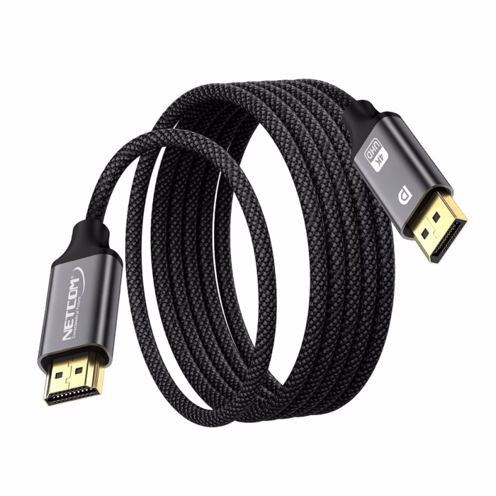Cable DisplayPort a HDMI K de MT Enmallado NETCOM PE DH Conecta tu PC a tu TV sin Límites Cable premium DisplayPort a HDMI Netcom PE DH de  metros enmallado en nylon mostrando sus conectores de aleación de aluminio y contactos dorados producto de HD Multimedia PERU SAC