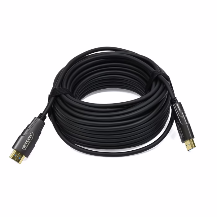 Cable HDMI de  Metros en Fibra Optica NETCOM PE HF v KHz Lleva tu Señal K sin Pérdidas  Cable HDMI de  Metros en Fibra Optica v KHz NETCOM PE HF Lleva tu Señal K sin Pérdidas Cable HDMI de fibra óptica Netcom PE HF de  metros delgado y de color negro mostrando sus conectores metálicos dorados con etiquetas Source y Display producto de HD Multimedia PERU SAC  HD Multimedia PERU SAC