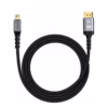 Cable Mini DisplayPort a DisplayPort KHz NETCOM PE DP La Conexión Definitiva para tu MacBook o Surface Cable premium bidireccional Mini DisplayPort a DisplayPort Netcom PE DP enmallado mostrando sus conectores de aleación de aluminio y contactos dorados un producto de HD Multimedia PERU SAC