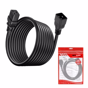 Cable Poder UPS C19 a C20 14AWG 16A 100% Cobre NETCOM PE-PW0083: La Conexión Esencial para tu Data Center, Cable de extensión de poder de alta capacidad Netcom PE-PW0083, mostrando el conector macho C20 y el conector hembra C19 para servidores y UPS, un producto profesional de HD Multimedia PERU SAC.