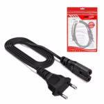 Cable Tipo 8 a Enchufe Redondo IEC C7 a EURO 18AWG 10A NETCOM PE-PW0092: La Conexión Segura para tu Consola y Equipos, Cable de poder de alta resistencia Netcom PE-PW0092 de 1.8 metros, mostrando el enchufe redondo tipo Euro y el conector hembra Tipo 8 (C7) para consolas, un producto de HD Multimedia PERU SAC.