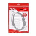 Cable Tipo 8 a Enchufe Redondo IEC C7 a EURO 18AWG 10A NETCOM PE-PW0092: La Conexión Segura para tu Consola y Equipos, Cable de poder de alta resistencia Netcom PE-PW0092 de 1.8 metros, mostrando el enchufe redondo tipo Euro y el conector hembra Tipo 8 (C7) para consolas, un producto de HD Multimedia PERU SAC.
