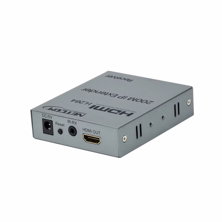 Extender HDMI 200 Metros Over IP 1080p@60Hz NETCOM PE-EIP200: ¡Revoluciona tu Distribución de Video a largas Distancias!, Kit extensor HDMI sobre IP Netcom PE-EIP200, mostrando las dos unidades metálicas (transmisor y receptor) con sus puertos y cables IR, un producto AV profesional de HD Multimedia PERU SAC.