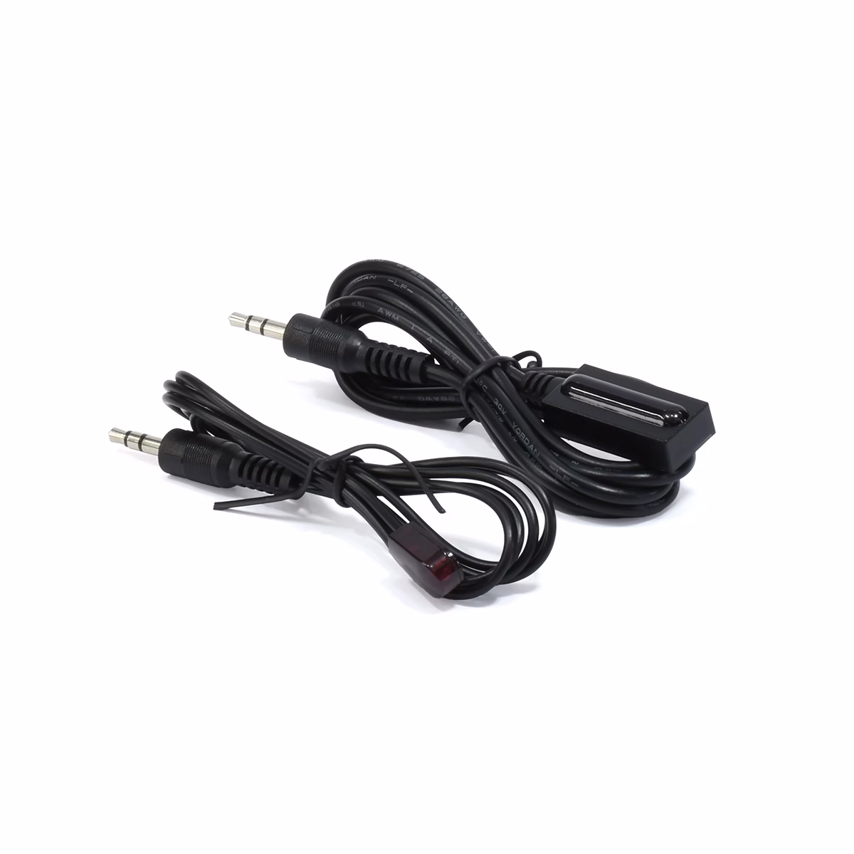 Extender HDMI 200 Metros Over IP 1080p@60Hz NETCOM PE-EIP200: ¡Revoluciona tu Distribución de Video a largas Distancias!, Kit extensor HDMI sobre IP Netcom PE-EIP200, mostrando las dos unidades metálicas (transmisor y receptor) con sus puertos y cables IR, un producto AV profesional de HD Multimedia PERU SAC.