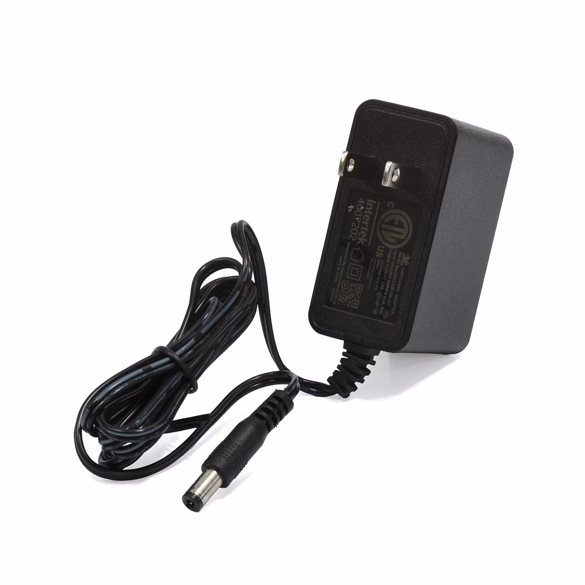 Extensor Splitter HDMI 1x4 por UTP 60M con sistema POC NETCOM PE-EXS060 | Venta en Perú, Kit extensor splitter HDMI 1x4 Netcom PE-EXS060 con tecnología PoC, mostrando la unidad transmisora metálica con sus 4 puertos de red y sus cuatro receptores compactos, un producto AV profesional de HD Multimedia PERU SAC.