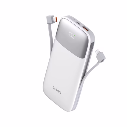 PowerBank 10000mAh 22.5W Carga Rápida PD+QC3+SCP LDNIO PQ19, Power Bank compacto LDNIO PQ19 de 10000mAh color blanco, mostrando su pantalla LED digital y los dos cables de carga cortos integrados (USB-C y Lightning), un producto de HD Multimedia PERU SAC.