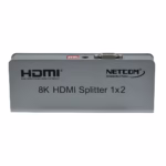 Splitter HDMI 1x2 8K 60Hz NETCOM PE-SH0202: Duplica tu Experiencia Visual en Alta Resolución, Divisor HDMI 1x2 8K, Splitter HDMI 1x2 de alto rendimiento Netcom PE-SH0202 de metal color gris, mostrando sus puertos para video 8K y 4K a 120Hz, un producto de vanguardia de HD Multimedia PERU SAC.