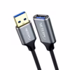 Cable Extensión USB de MT USB  Gbps Enmallado NETCOM PE CA Cable de extensión USB  premium Netcom PE CA de  metros mostrando sus conectores de aleación de aluminio con contactos dorados un producto