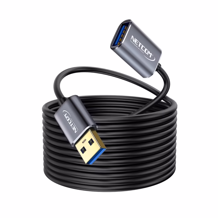 Cable Extensión USB de MT USB  Gbps NETCOM PE CA Lleva tu Conexión USB  más Lejos Cable de extensión USB  premium Netcom PE CA de  metros mostrando sus conectores de aleación de aluminio con contactos dorados un producto de HD Multimedia PERU SAC