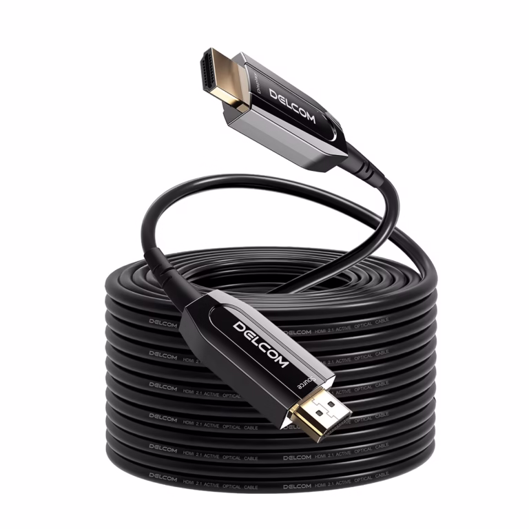 Cable HDMI 50MT 8K@60Hz en Fibra Optica AOC v2.1 HDR eARC 48Gbps Delcom DL-HAOC-050, Cable HDMI 2.1 de Fibra Óptica Activa (AOC) Delcom de 50 metros, mostrando sus conectores metálicos dorados marcados como 'Source' y 'Display', un producto de HD Multimedia PERU SAC.