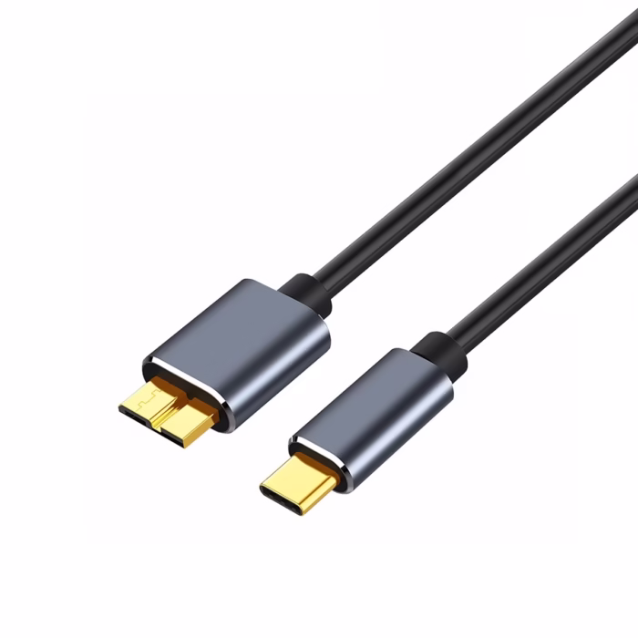 Cable USB C a Micro B de MT para Disco Duro Externo NETCOM PE CA El Cable ideal para tu Disco Externo Cable USB C a Micro B  de  metro Netcom PE CA mostrando el conector USB C y el conector ancho Micro B  para discos duros un producto de HD Multimedia PERU SAC