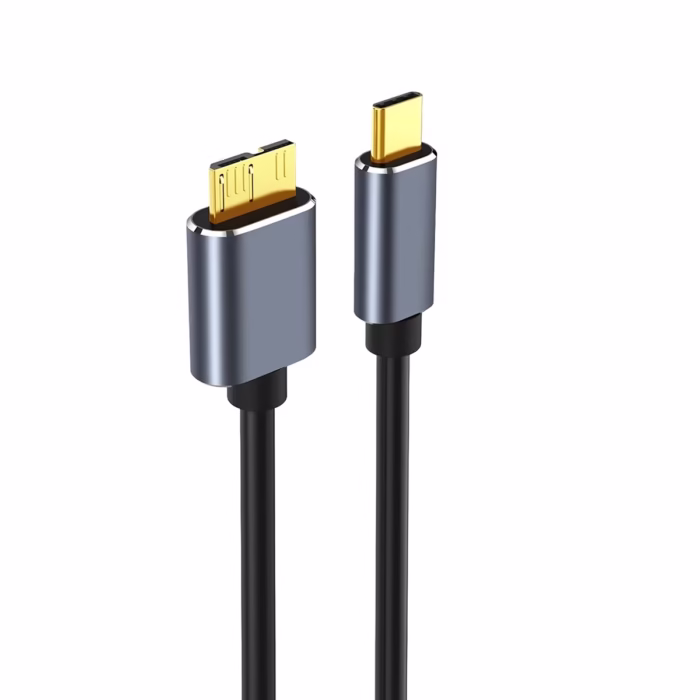 Cable USB C a Micro B de MT para Disco Duro Externo NETCOM PE CA El Cable ideal para tu Disco Externo Cable USB C a Micro B  de  metro Netcom PE CA mostrando el conector USB C y el conector ancho Micro B  para discos duros un producto de HD Multimedia PERU SAC