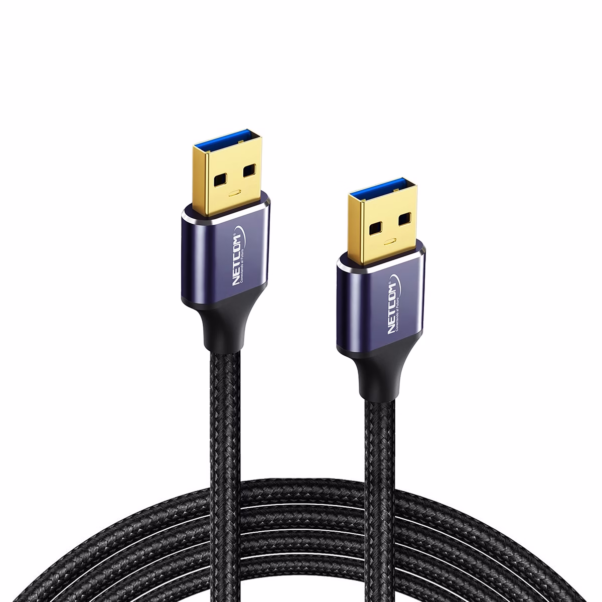 Cable USB Macho 10 Metros USB 3.0 5Gbps NETCOM PE-AM0310___03 Cable USB Macho 10 Metros USB 3.0 5Gbps NETCOM PE-AM0310: Máximo Alcance para tus Periféricos, Cable USB 3.0 premium de 10 metros Netcom PE-AM0310, mostrando sus dos conectores macho USB-A con cabezales de aleación de aluminio, un producto de HD Multimedia PERU SAC.