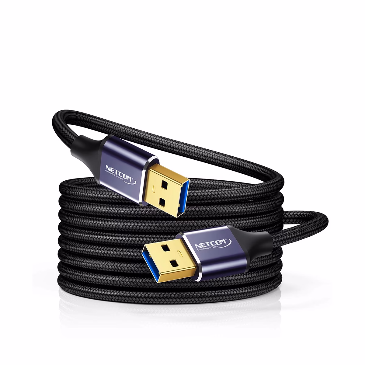 Cable USB Macho a Macho de 5 Metros USB 3.0 5Gbps NETCOM PE-US0035: Máximo Alcance para tus Periféricos Cable USB Macho a Macho de 5MT USB 3.0 5Gbps NETCOM PE-US0035: Máximo Alcance para tus Periféricos, Cable USB 3.0 premium de 5 metros Netcom PE-US0035, mostrando sus dos conectores macho USB-A con cabezales de aleación de aluminio, un producto de HD Multimedia PERU SAC.