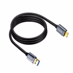 Cable USB a Micro-B de 1MT para Disco Externo (USB 3.0 a Micro-B USB 3.0 5Gbps) NETCOM PE-CA1002, Cable premium USB 3.0 a Micro-B Netcom PE-CA1002 de 1 metro, mostrando el conector USB-A y el conector ancho Micro-B 3.0 para discos duros, un producto de HD Multimedia PERU SAC.