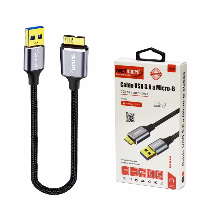 Cable USB a Micro B de 30cm para Disco Externo NETCOM PE CA1001____ Cable USB a Micro B de 30cm para Disco Externo Cable Enmallado NETCOM PE CA1001 Cable USB a Micro B de cm para Disco Externo Cable Enmallado NETCOM PE CA Cable premium USB a Micro B Netcom PE CA de cm enmallado mostrando sus conectores de aluminio para discos duros externos un producto de HD Multimedia PERU SAC Cable para Disco Externo