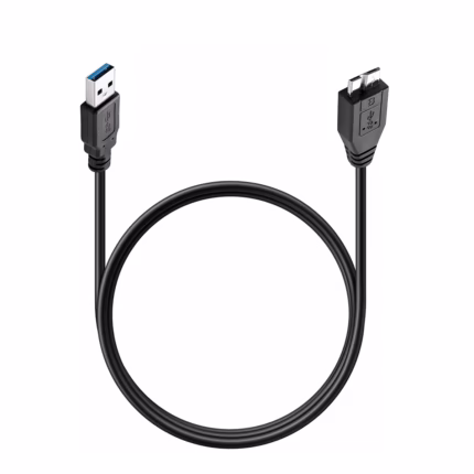 Cable para Disco Externo USB a Micro-B de 1MT NETCOM PE-US0075/1M: La Conexión Esencial para tu Disco Duro Externo, Cable USB 3.0 a Micro-B de 1 metro Netcom, mostrando el conector USB-A y el conector ancho Micro-B 3.0 para discos duros externos, un producto de HD Multimedia PERU SAC.