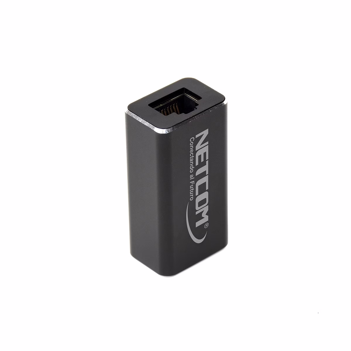 Empalme RJ45 Cat8/7/6a/6/5e NETCOM PE-UR0108: Extiende tu Cable de Red con Facilidad Empalme RJ45 Cat8/7/6a/6/5e NETCOM PE-UR0108: Extiende tu Cable de Red con Facilidad, Empalme o acoplador de red RJ45 metálico y blindado Cat8 Netcom PE-UR0108, mostrando sus dos puertos hembra para unir cables de red de 40Gbps, un producto de HD Multimedia PERU SAC.