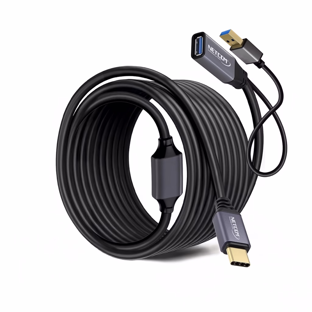 Extensión USB C a USB A de MT Activo GBPS W NETCOM PE EX Extiende tu Conexión USB C a  Metros sin Perder Velocidad Cable extensor USB C activo de  metros Netcom PE EX mostrando el conector de entrada USB C y el extremo hembra USB A con su conector de alimentación un producto de HD Multimedia PERU SAC