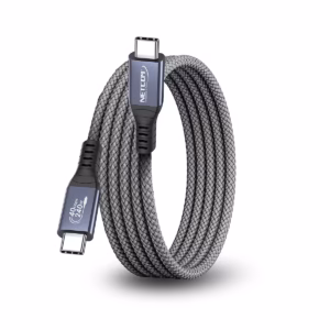 Cable Thunderbolt 4 1MT USB-C 3.2 Gen2 40Gbps 8K@60Hz 240W NETCOM PE-PH0267, Cable Thunderbolt 4 (USB-C a USB-C) de 1 metro Netcom PE-PH0267, enmallado y con conectores de aluminio, soporta 40Gbps, 240W PD y 8K, un producto de HD Multimedia PERU SAC.