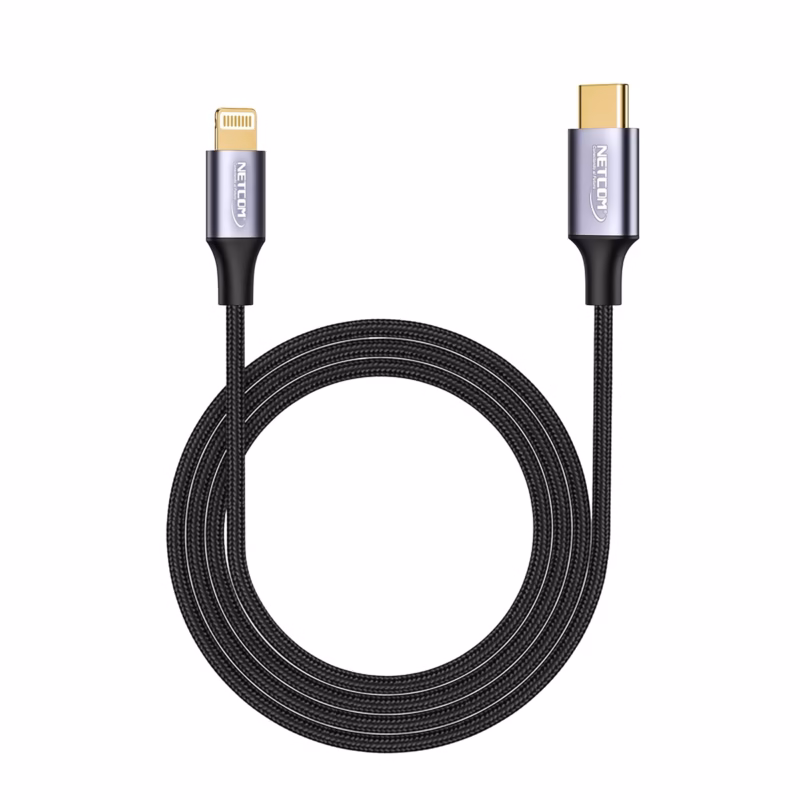 Cable USB C a Lightning NETCOM PE AC  Metros PD W Enmallado Mbps