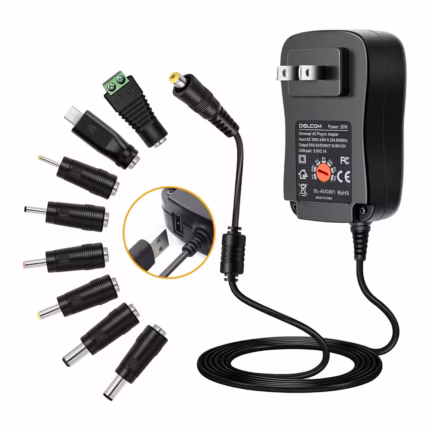 Adaptador Multi Voltaje Regulado Delcom DL-AUC001 3v-12v Universal 30W | Con 8 Puntas DC y Salida USB, Distribuído en HD Multimedia PERU SAC